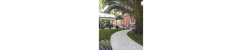 Hotel Viscardo Forte dei Marmi 4*,