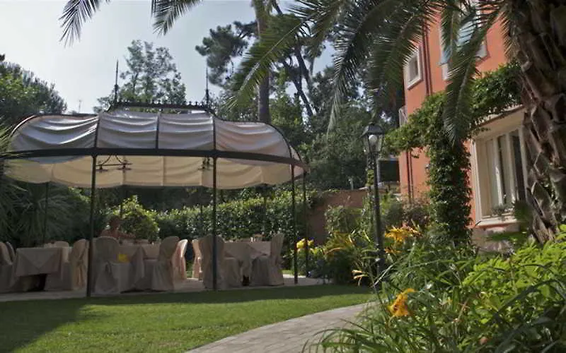 ****  Hotel Viscardo Forte dei Marmi Italy