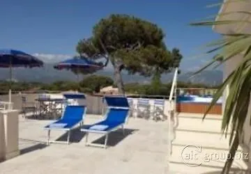 Hotel Viscardo Forte dei Marmi 4*,  Italy